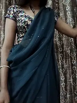 Snapshot of kavya-telugu84 chatting on April 2, 2026, 5:52 pm kavya-telugu84 online show from April 2, 2026, 5:52 pm