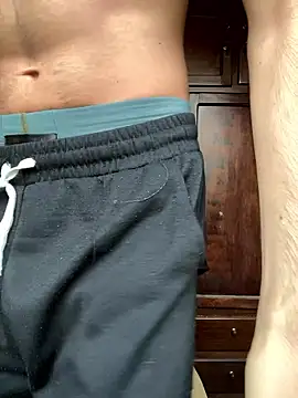 Axel-Mejia online show from January 15, 2026, 12:41 pm