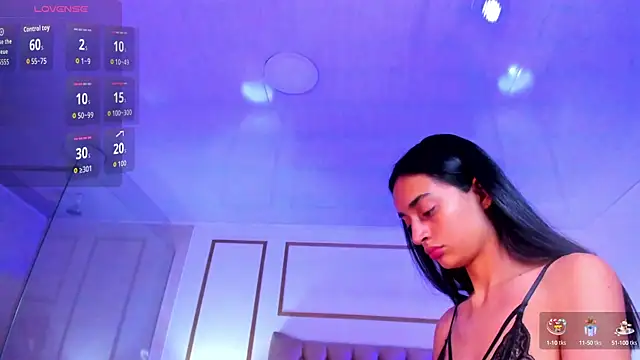 Snapshot of Leilani- chatting on September 10, 2025, 12:04 pm Leilani- online show from September 10, 2025, 12:04 pm