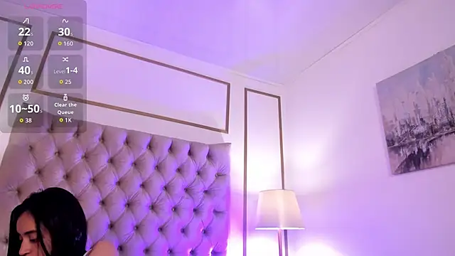 Snapshot of Leilani- chatting on September 11, 2025, 11:54 am Leilani- online show from September 11, 2025, 11:54 am