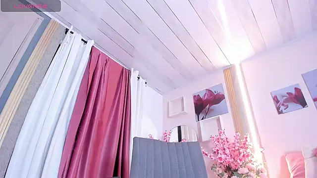 Jenie fire  online show from September 25, 2025, 7:42 pm