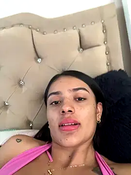 AnaaFaith  online show from September 12, 2025, 4:18 pm