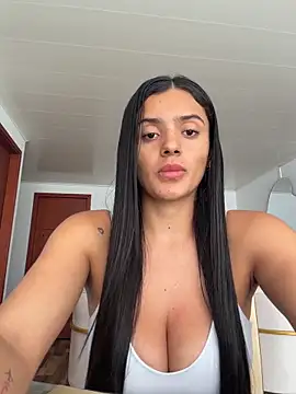 Snapshot of AnaaFaith_ chatting on April 28, 2026, 6:45 pm AnaaFaith online show from April 28, 2026, 6:45 pm