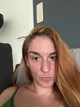 hottyFcup online show from July 18, 2026, 6:49 pm