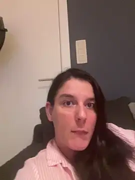 Snapshot of hottyFcup chatting on October 21, 2025, 6:29 pm hottyFcup online show from October 21, 2025, 6:29 pm