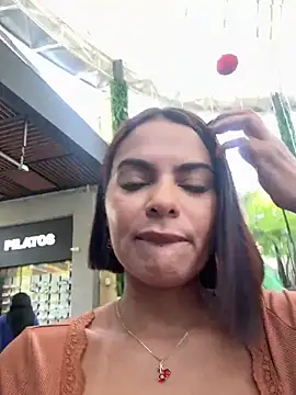 IrinaVelvet online show from December 16, 2025, 7:18 pm