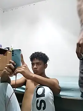 Manuel Mateus1 online show from October 3, 2025, 4:25 am