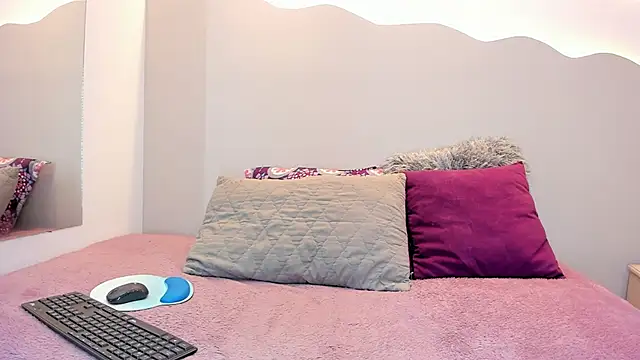 Snapshot of sofiagomez__ chatting on October 20, 2025, 7:14 pm sofiagomez online show from October 20, 2025, 7:14 pm