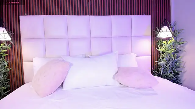 DulceGreem online show from January 6, 2026, 11:36 am