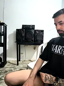 giannis090 online show from November 22, 2025, 9:46 pm