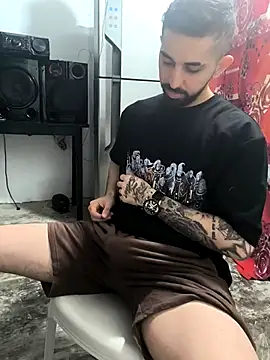 giannis090 online show from November 6, 2025, 8:46 pm