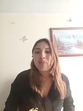 Snapshot of MIA_29- chatting on October 8, 2025, 6:52 pm MIA 29- online show from October 8, 2025, 6:52 pm