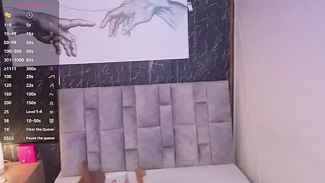 Snapshot of emmi_collinss chatting on October 1, 2025, 8:02 pm emmi collinss online show from October 1, 2025, 8:02 pm