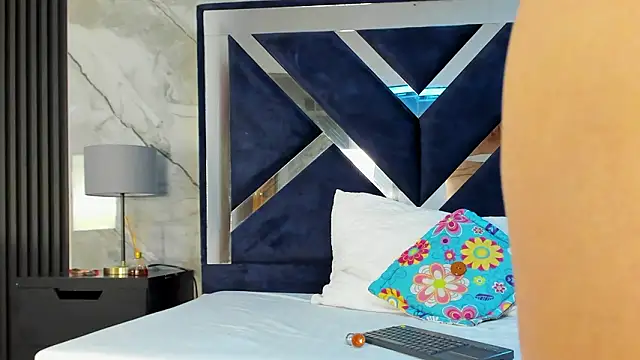 Snapshot of VanessaHard_as chatting on January 17, 2026, 7:50 pm VanessaHard as online show from January 17, 2026, 7:50 pm