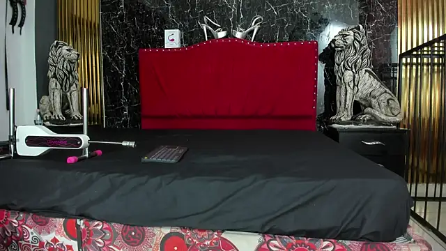 VanessaHard as online show from April 5, 2026, 3:13 am