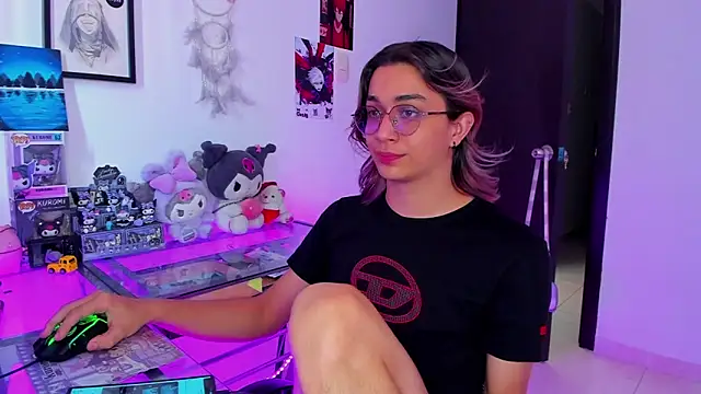 KeitaMoon online show from February 23, 2026, 6:52 pm