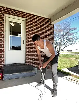 Snapshot of SlimSexxxy69 chatting on March 13, 2026, 3:39 pm SlimSexxxy69 online show from March 13, 2026, 3:39 pm