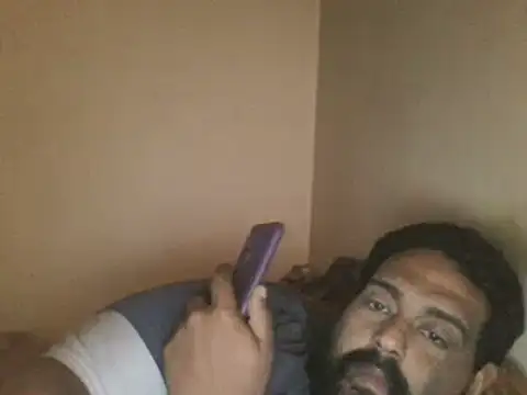 elpoop7305 online show from March 18, 2026, 10:18 am