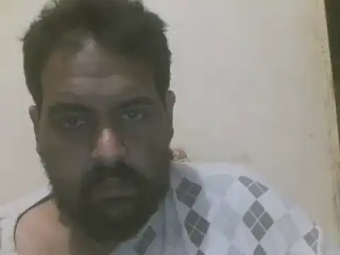 elpoop7305 online show from October 5, 2025, 10:44 pm