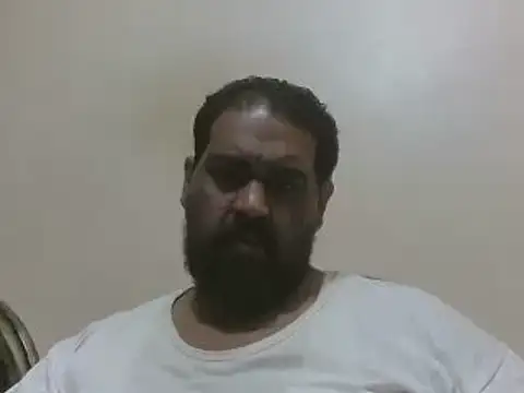 Snapshot of elpoop7305 chatting on December 18, 2025, 12:42 pm elpoop7305 online show from December 18, 2025, 12:42 pm