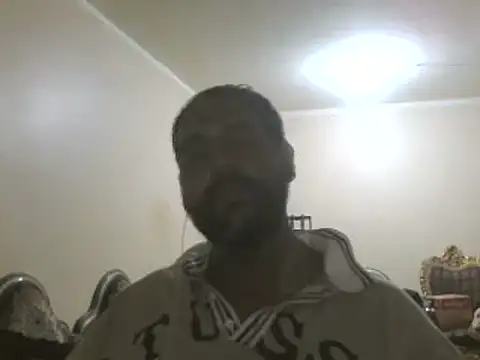 elpoop7305 online show from October 14, 2025, 9:36 pm