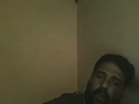 elpoop7305 online show from March 16, 2026, 9:24 am