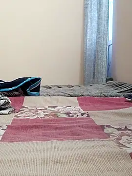 INTERNATIONAL0001 online show from November 7, 2025, 1:21 am