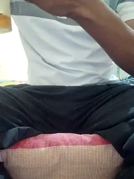 INTERNATIONAL0001 online show from November 6, 2025, 12:42 pm