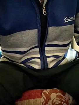 INTERNATIONAL0001 online show from November 23, 2025, 12:37 pm