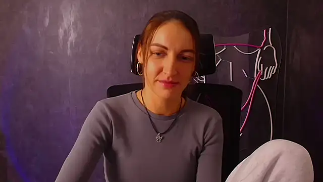 Snapshot of Aurora_Loveu chatting on September 12, 2025, 10:20 pm Aurora Loveu online show from September 12, 2025, 10:20 pm