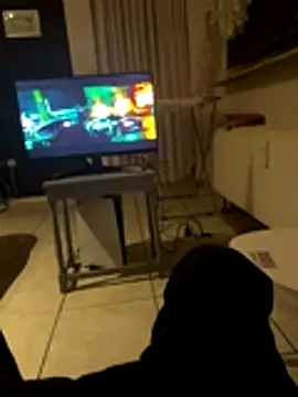 Snapshot of geilheit12 chatting on December 16, 2025, 8:24 pm geilheit12 online show from December 16, 2025, 8:24 pm