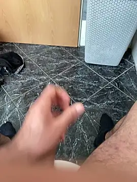 Snapshot of geilheit12 chatting on October 14, 2025, 9:43 am geilheit12 online show from October 14, 2025, 9:43 am