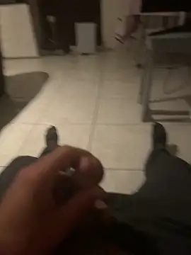 Snapshot of geilheit12 chatting on October 11, 2025, 1:06 am geilheit12 online show from October 11, 2025, 1:06 am