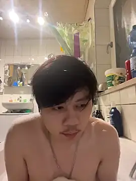 Kingpowerlittel online show from February 13, 2026, 5:02 pm