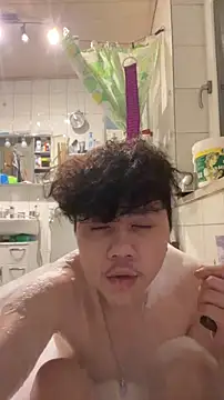 Kingpowerlittel online show from March 31, 2026, 7:27 pm