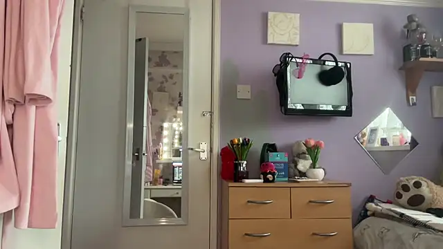 SexySashaxox online show from March 12, 2026, 10:30 am