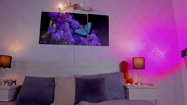 Snapshot of JenniferAuriston chatting on October 6, 2025, 7:47 pm JenniferAuriston online show from October 6, 2025, 7:47 pm