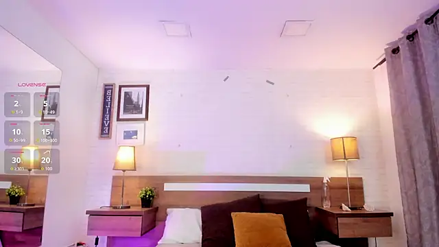 Snapshot of JenniferAuriston chatting on November 14, 2025, 10:02 pm JenniferAuriston online show from November 14, 2025, 10:02 pm