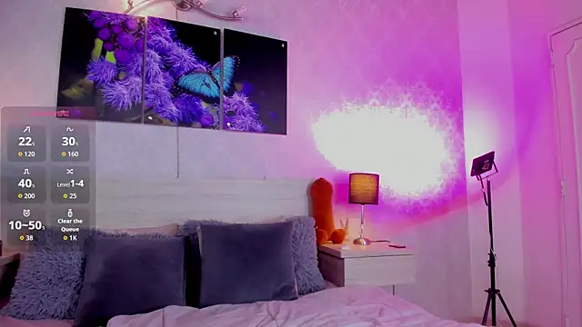 Snapshot of JenniferAuriston chatting on October 10, 2025, 8:20 pm JenniferAuriston online show from October 10, 2025, 8:20 pm