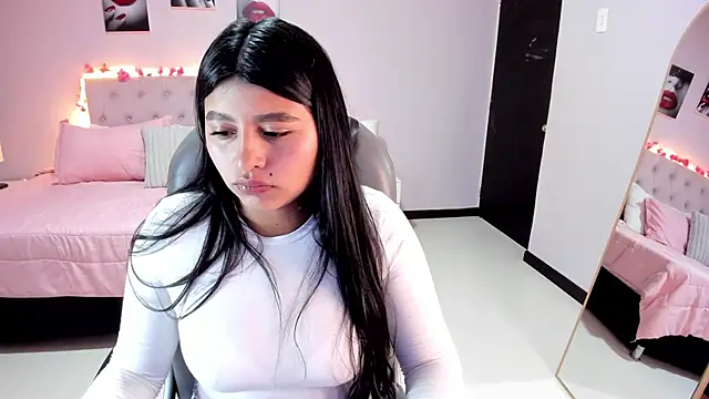 Snapshot of Miss_Cataleya__ chatting on May 25, 2026, 12:37 pm Miss Cataleya online show from May 25, 2026, 12:37 pm