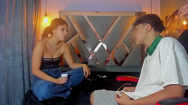 Snapshot of ChanellandMax chatting on December 14, 2025, 1:49 pm ChanellandMax online show from December 14, 2025, 1:49 pm