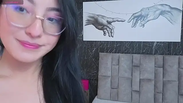 Snapshot of emily_vermont chatting on December 4, 2025, 3:49 am emily vermont online show from December 4, 2025, 3:49 am