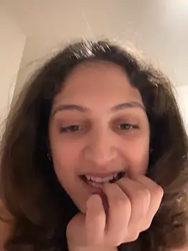 Snapshot of DreamThickCouple chatting on November 22, 2025, 10:19 pm DreamThickCouple online show from November 22, 2025, 10:19 pm