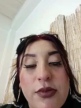 megan fox5 online show from November 10, 2025, 4:23 pm