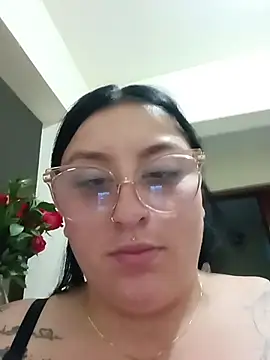 megan fox5 online show from December 5, 2025, 3:38 am