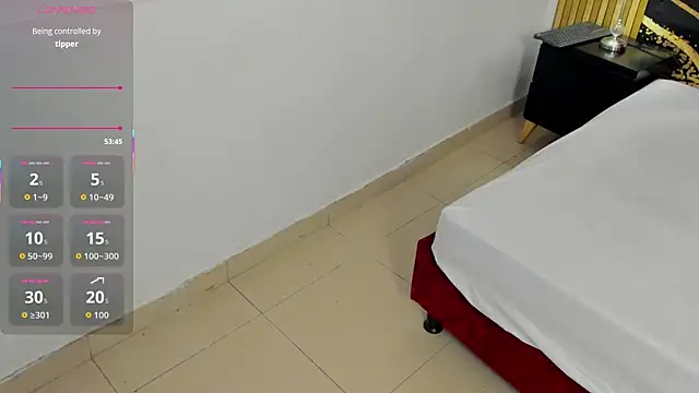 Snapshot of VioletRose_as chatting on January 9, 2026, 8:16 pm VioletRose as online show from January 9, 2026, 8:16 pm