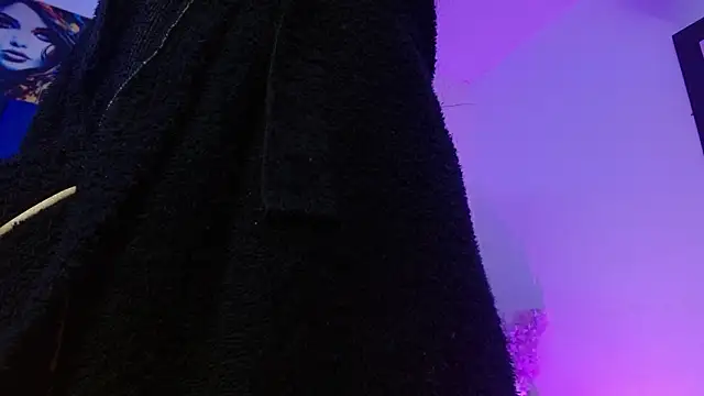 Annie switt online show from March 12, 2026, 4:40 am