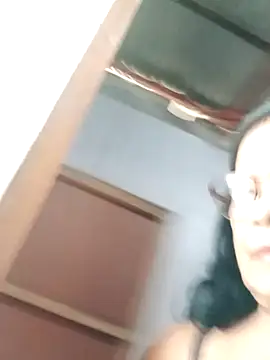 Snapshot of Sweet-Lita50 chatting on October 28, 2025, 3:29 am Sweet-Lita50 online show from October 28, 2025, 3:29 am