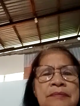 Snapshot of Sweet-Lita50 chatting on October 19, 2025, 4:48 am Sweet-Lita50 online show from October 19, 2025, 4:48 am