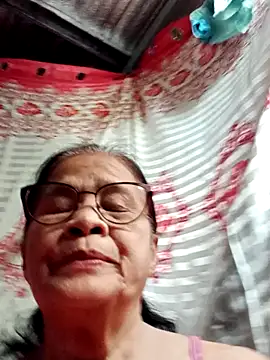 Snapshot of Sweet-Lita50 chatting on November 12, 2025, 5:00 am Sweet-Lita50 online show from November 12, 2025, 5:00 am